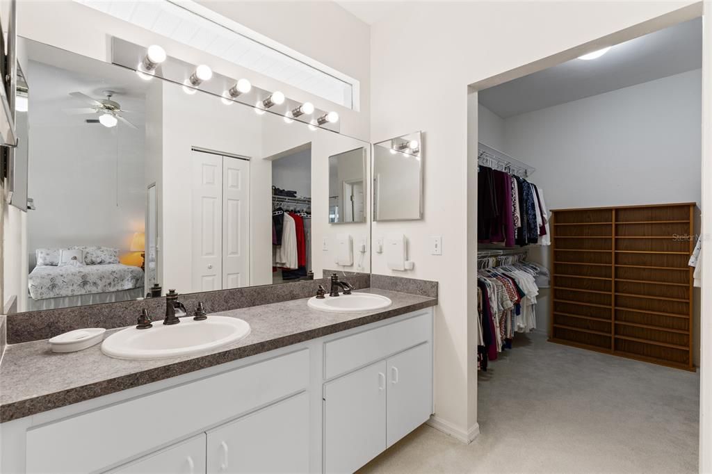 Active With Contract: $345,900 (3 beds, 2 baths, 1535 Square Feet)