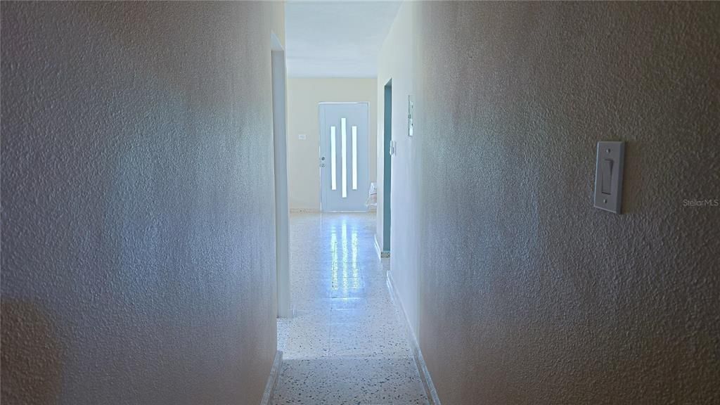 На продажу: $375,000 (5 спален, 2 ванн, 2130 Квадратных фут)