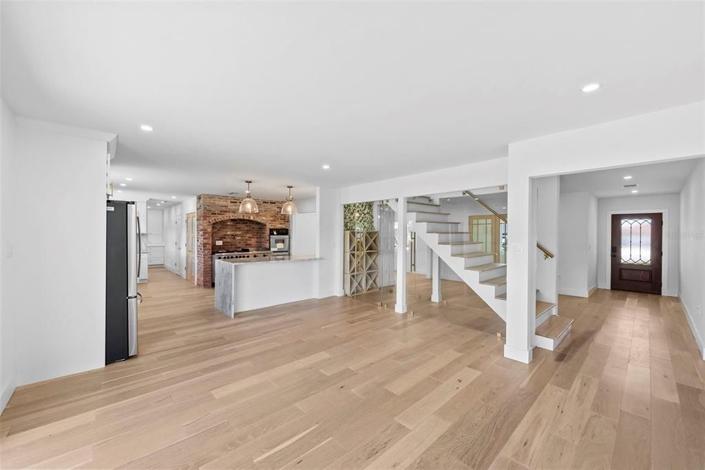 En Venta: $1,499,900 (3 camas, 2 baños, 2488 Pies cuadrados)