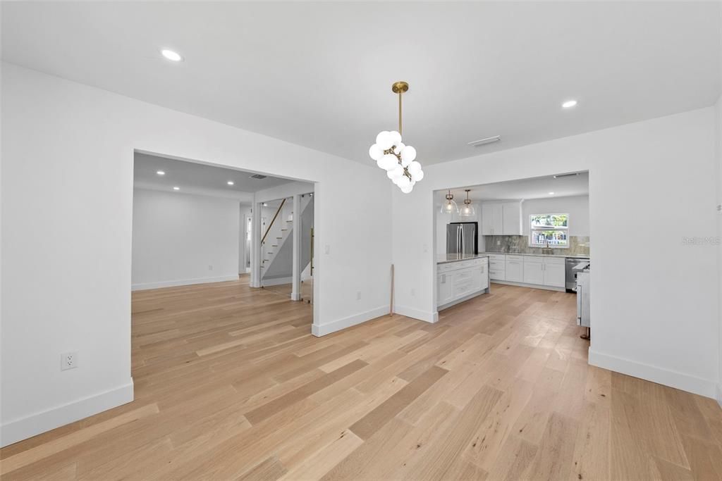 En Venta: $1,499,900 (3 camas, 2 baños, 2488 Pies cuadrados)