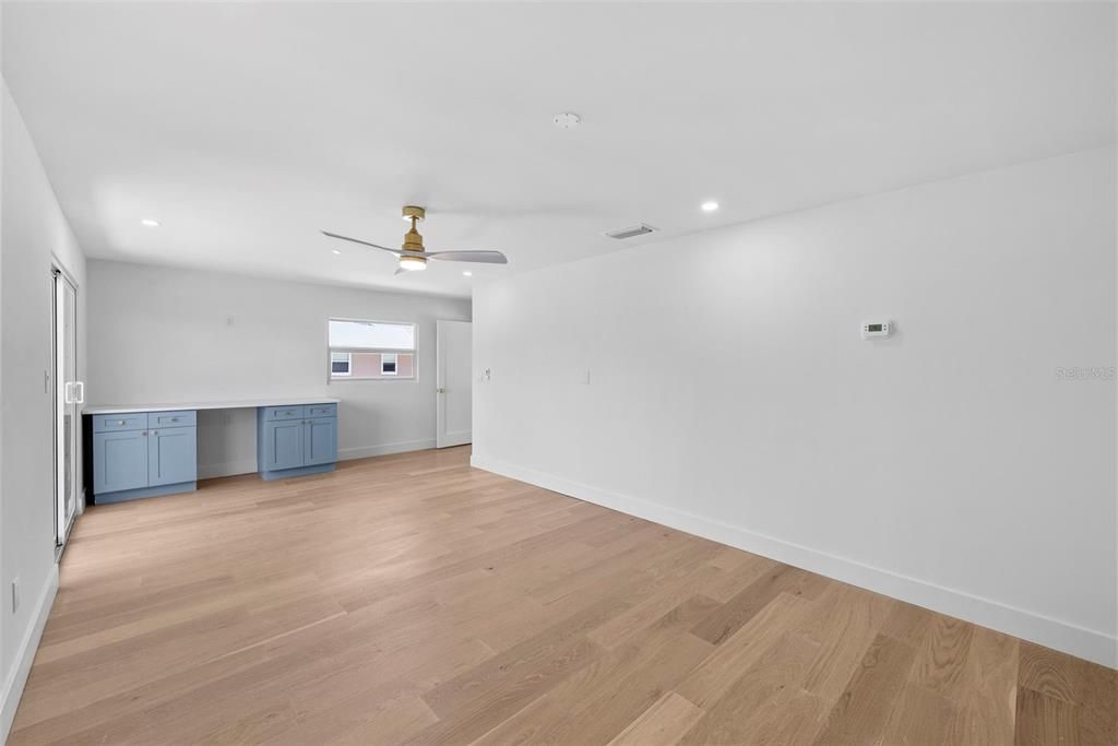 En Venta: $1,499,900 (3 camas, 2 baños, 2488 Pies cuadrados)