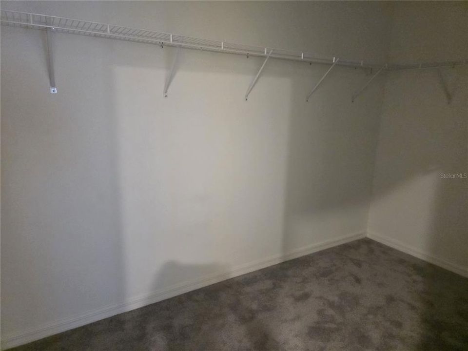 For Rent: $3,100 (6 beds, 3 baths, 3362 Square Feet)