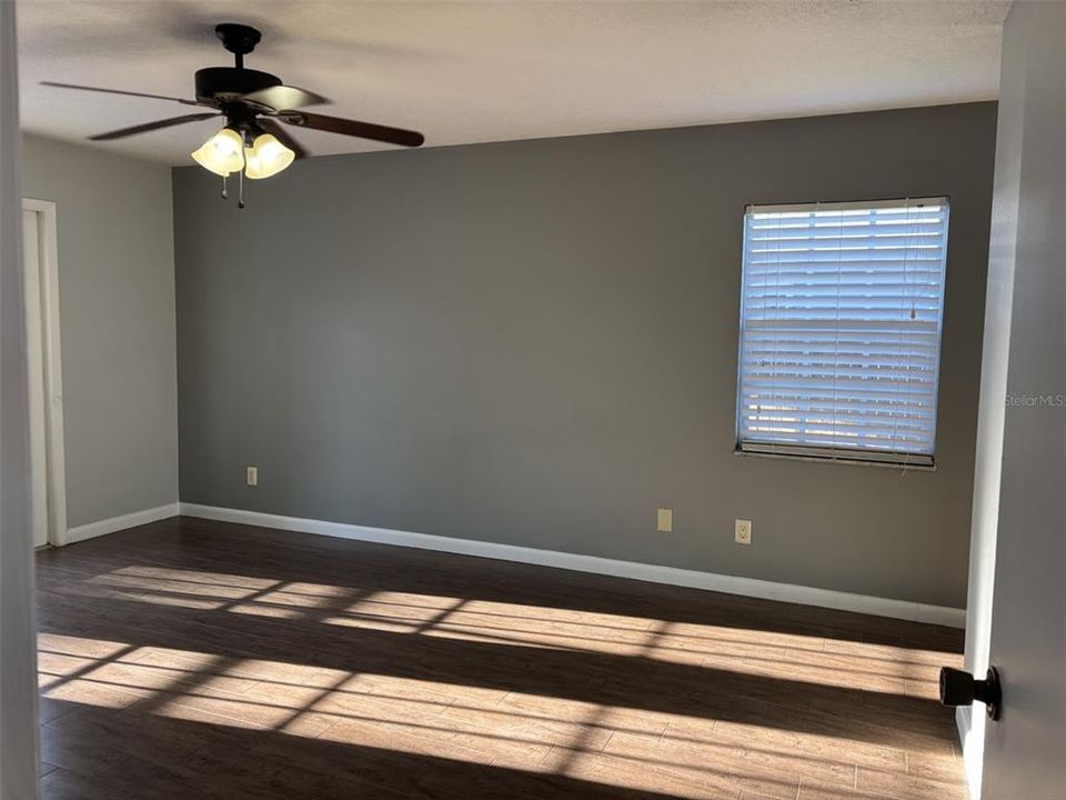 For Rent: $2,500 (3 beds, 2 baths, 1455 Square Feet)