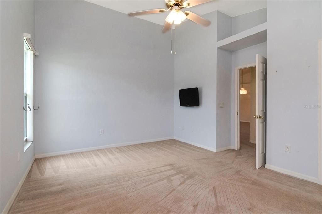 For Sale: $349,900 (3 beds, 2 baths, 1538 Square Feet)