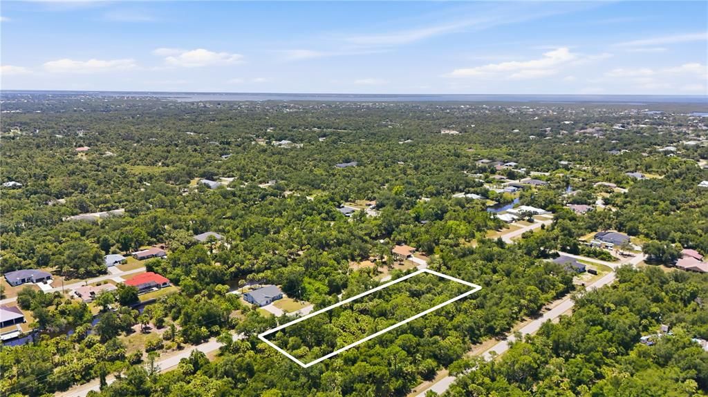 На продажу: $70,000 (1.15 acres)