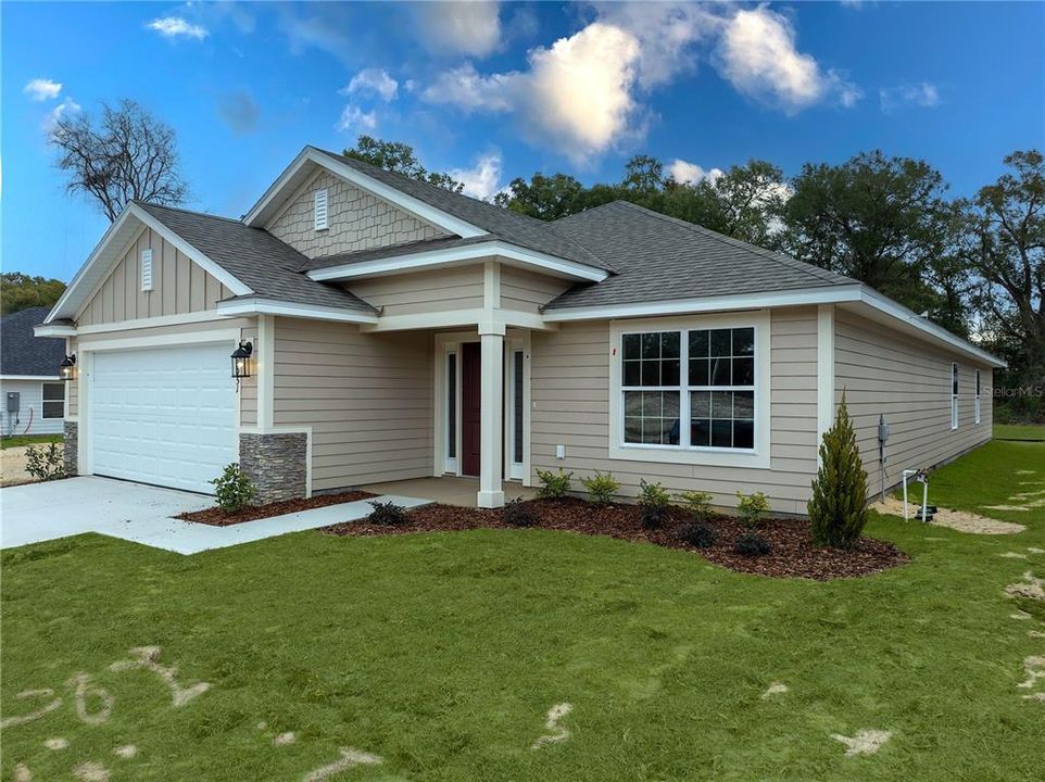 For Sale: $401,600 (4 beds, 3 baths, 2212 Square Feet)