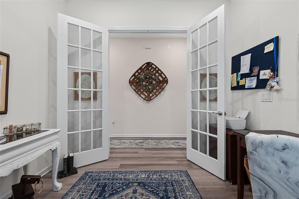 En Venta: $345,000 (2 camas, 2 baños, 1687 Pies cuadrados)