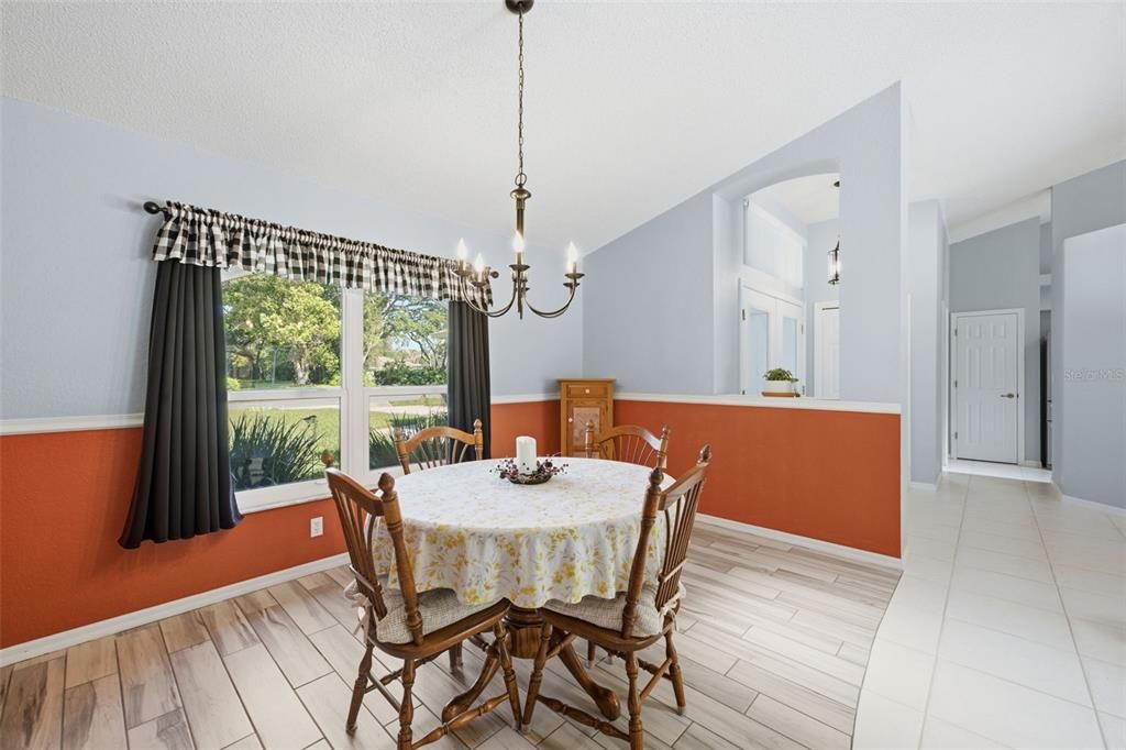 For Sale: $439,000 (3 beds, 2 baths, 1763 Square Feet)