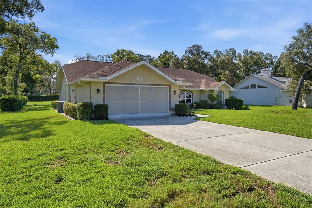 For Sale: $439,000 (3 beds, 2 baths, 1763 Square Feet)
