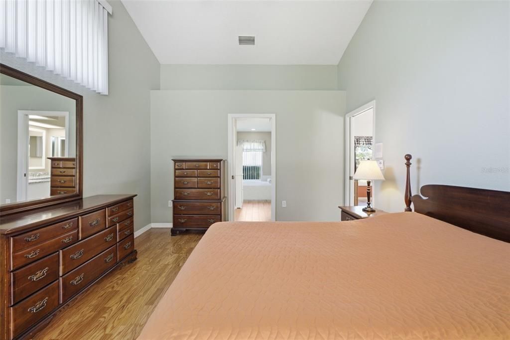 For Sale: $439,000 (3 beds, 2 baths, 1763 Square Feet)