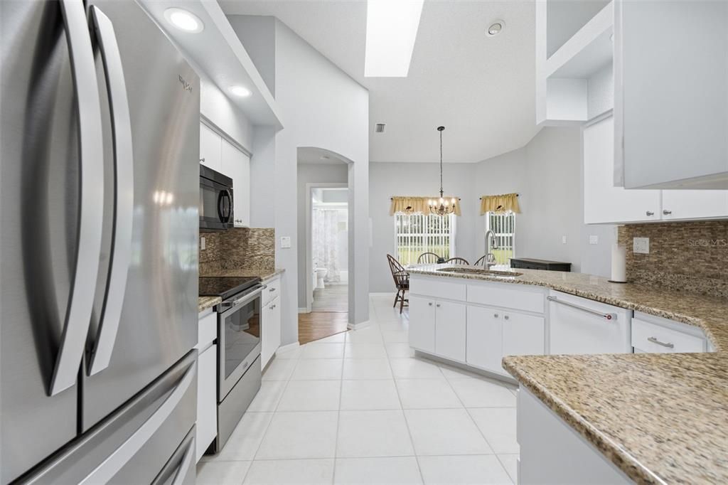 For Sale: $439,000 (3 beds, 2 baths, 1763 Square Feet)
