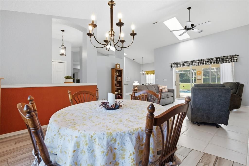 For Sale: $439,000 (3 beds, 2 baths, 1763 Square Feet)
