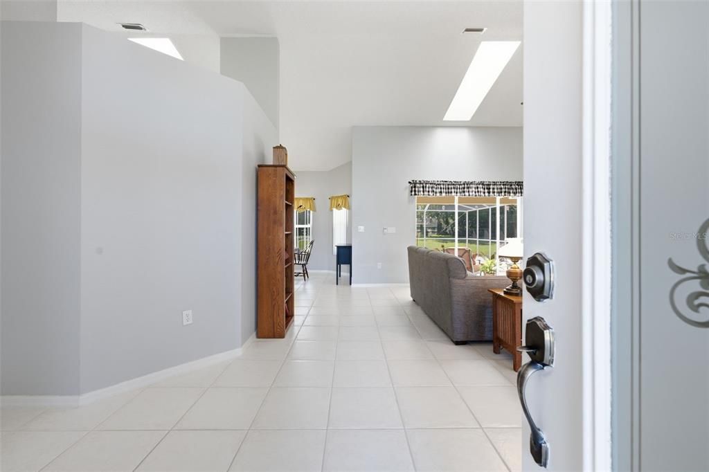 For Sale: $439,000 (3 beds, 2 baths, 1763 Square Feet)