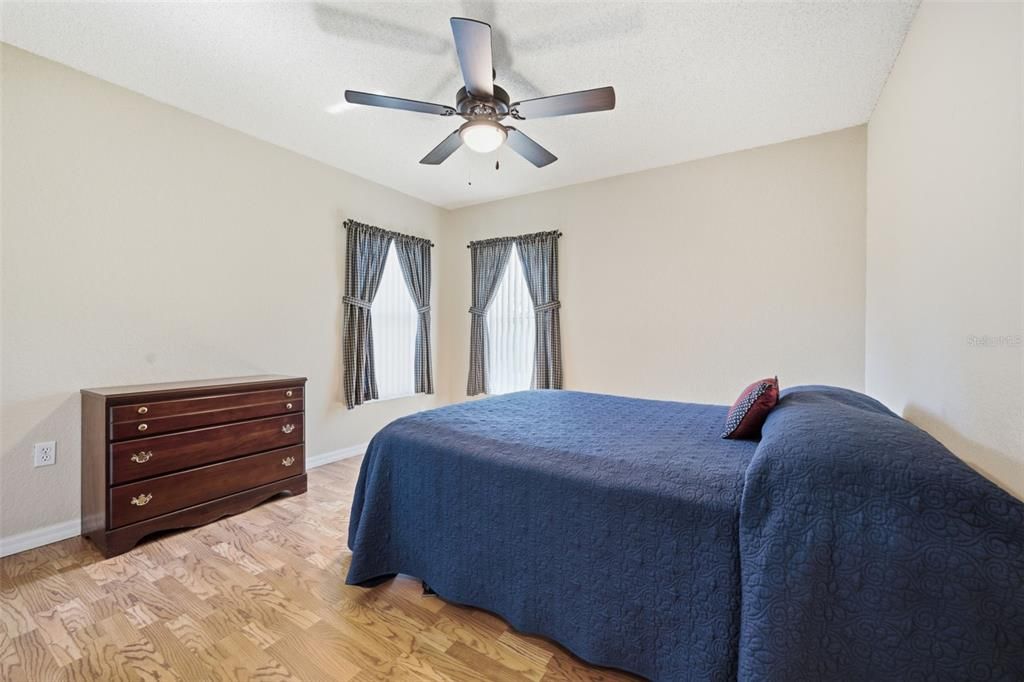 For Sale: $439,000 (3 beds, 2 baths, 1763 Square Feet)