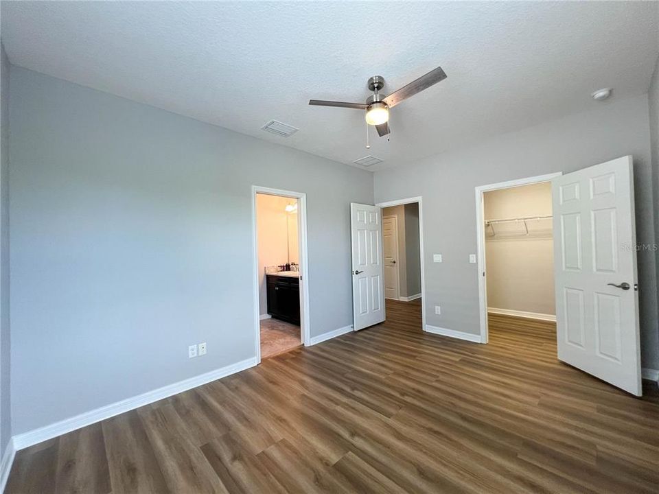 For Sale: $825,000 (4 beds, 3 baths, 2953 Square Feet)
