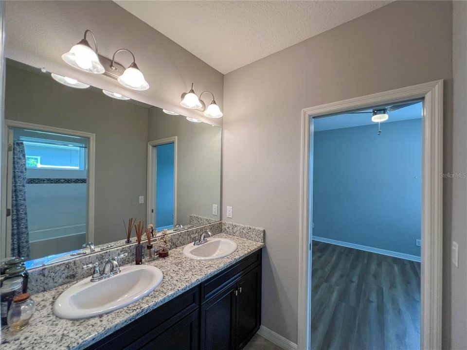 For Sale: $825,000 (4 beds, 3 baths, 2953 Square Feet)