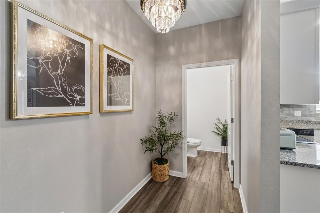 На продажу: $399,900 (4 спален, 2 ванн, 2589 Квадратных фут)