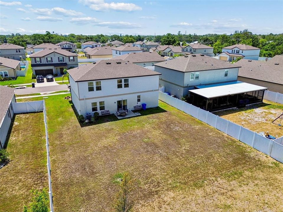 На продажу: $399,900 (4 спален, 2 ванн, 2589 Квадратных фут)