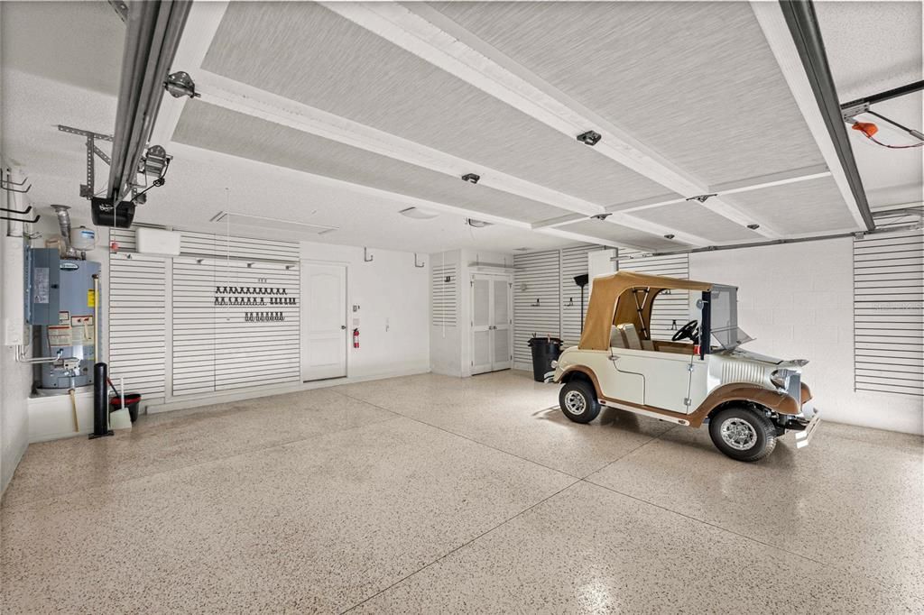 En Venta: $864,000 (3 camas, 2 baños, 2523 Pies cuadrados)