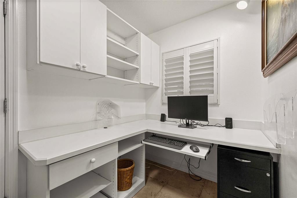 En Venta: $864,000 (3 camas, 2 baños, 2523 Pies cuadrados)
