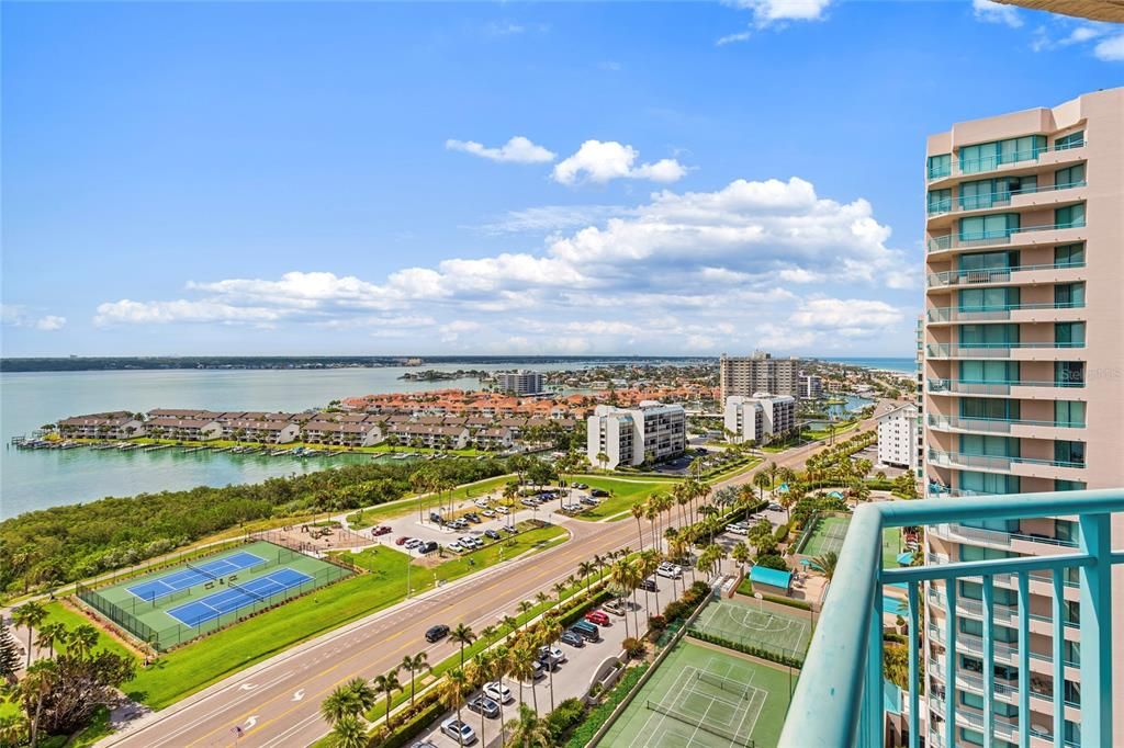 En Venta: $1,199,000 (2 camas, 2 baños, 1579 Pies cuadrados)