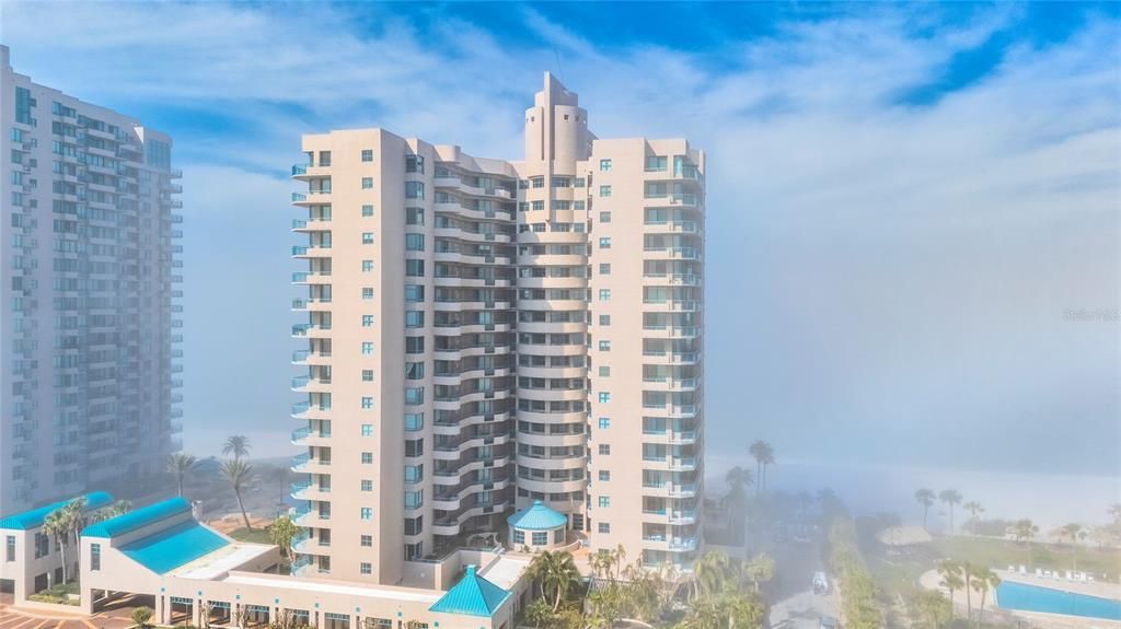 En Venta: $1,199,000 (2 camas, 2 baños, 1579 Pies cuadrados)