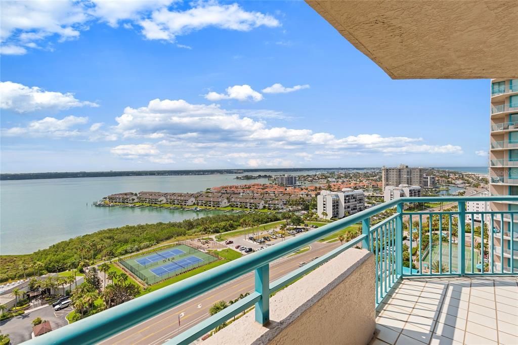 En Venta: $1,199,000 (2 camas, 2 baños, 1579 Pies cuadrados)