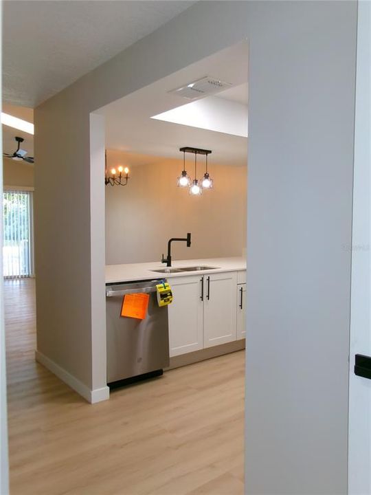 En Venta: $325,000 (2 camas, 2 baños, 1082 Pies cuadrados)
