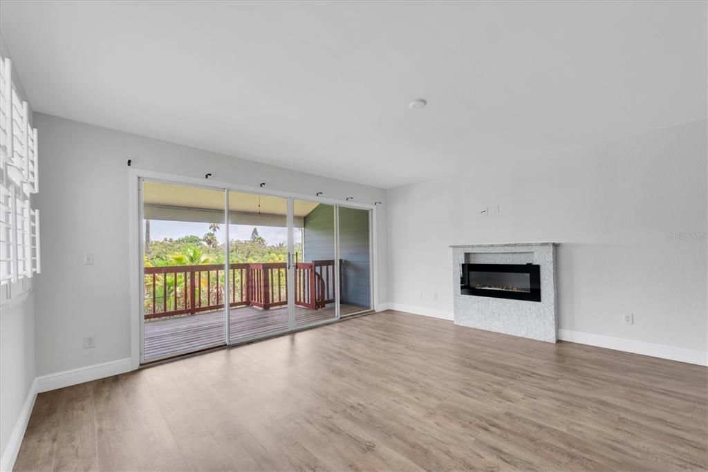 В аренду: $3,500 (3 спален, 3 ванн, 1462 Квадратных фут)