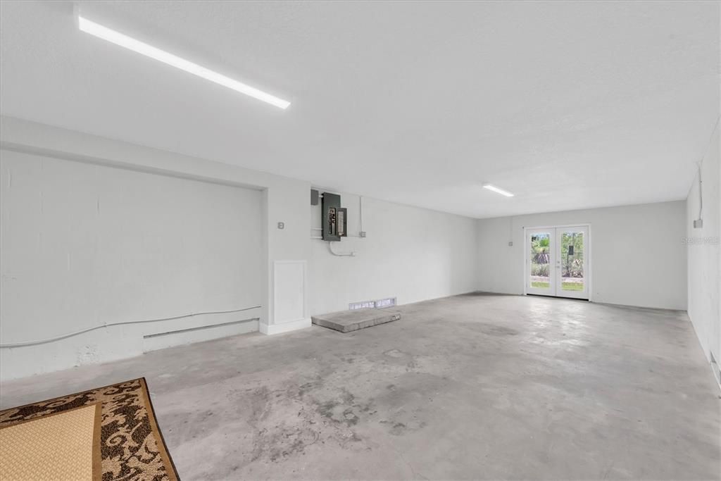 В аренду: $3,500 (3 спален, 3 ванн, 1462 Квадратных фут)