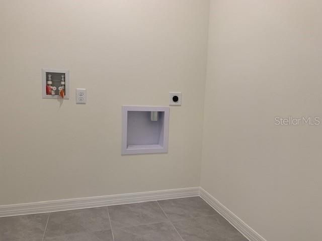 En Renta: $1,850 (3 camas, 2 baños, 1725 Pies cuadrados)