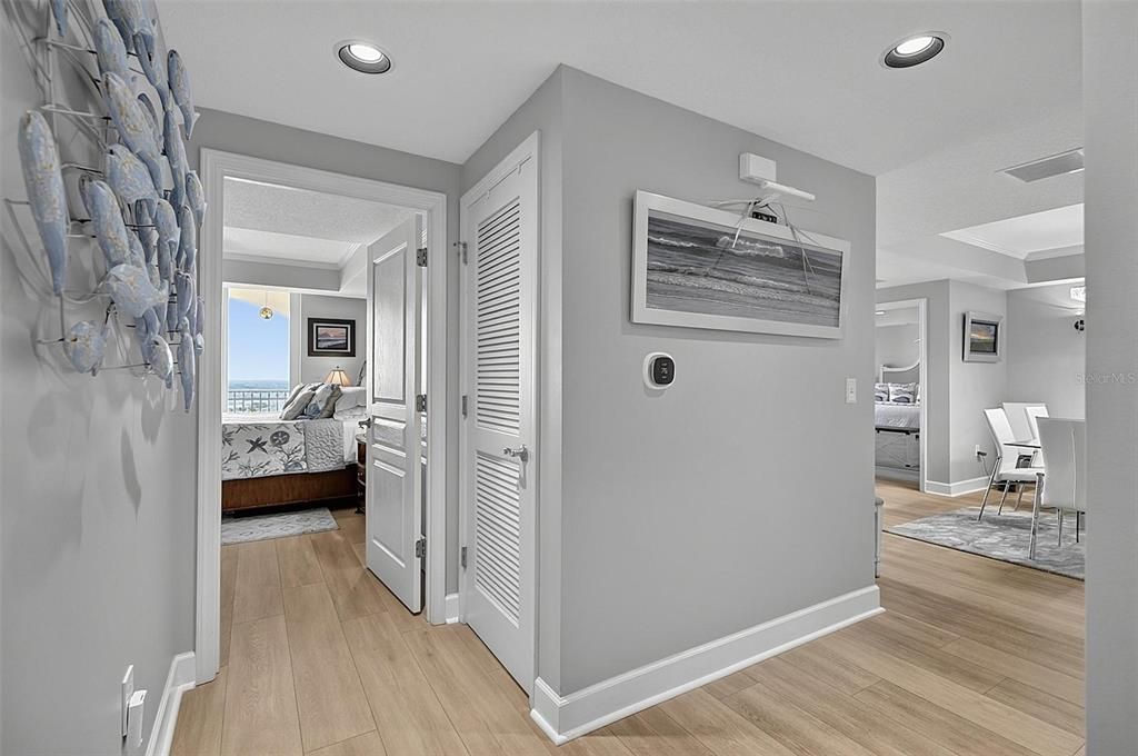 For Sale: $829,000 (3 beds, 3 baths, 1676 Square Feet)