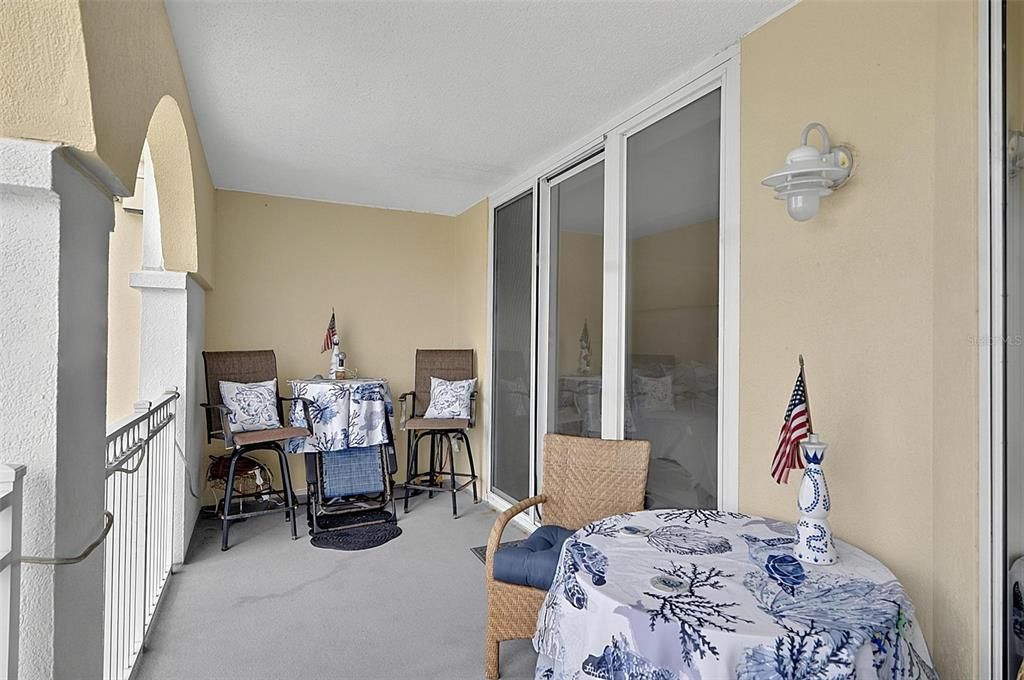 For Sale: $829,000 (3 beds, 3 baths, 1676 Square Feet)