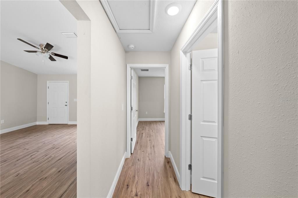 En Venta: $269,900 (3 camas, 2 baños, 1394 Pies cuadrados)