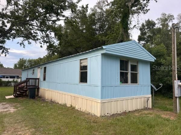 For Sale: $125,000 (3 beds, 2 baths, 917 Square Feet)