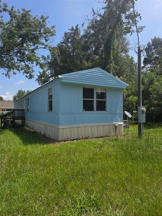 For Sale: $125,000 (3 beds, 2 baths, 917 Square Feet)