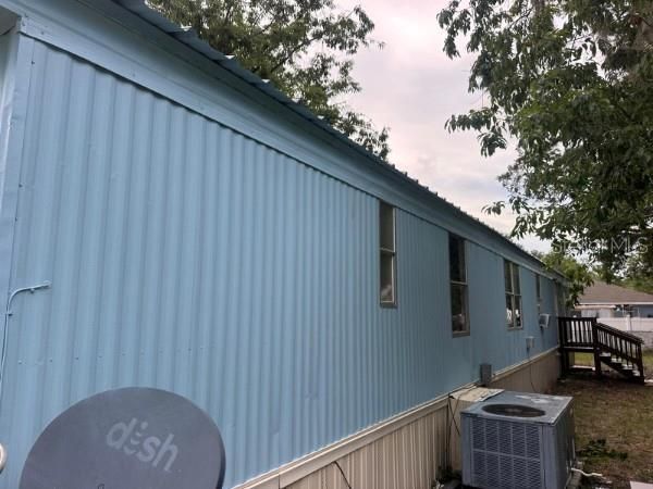 For Sale: $125,000 (3 beds, 2 baths, 917 Square Feet)