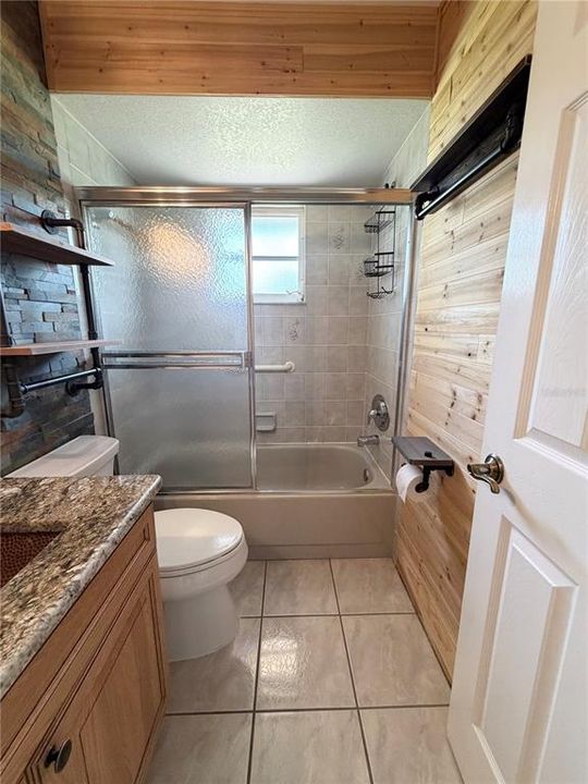 В аренду: $2,400 (3 спален, 2 ванн, 2106 Квадратных фут)
