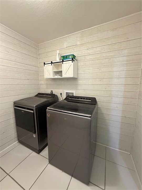 В аренду: $2,400 (3 спален, 2 ванн, 2106 Квадратных фут)