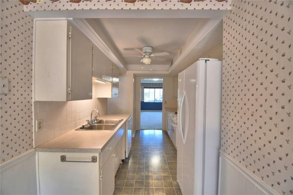 En Venta: $215,000 (3 camas, 2 baños, 1549 Pies cuadrados)