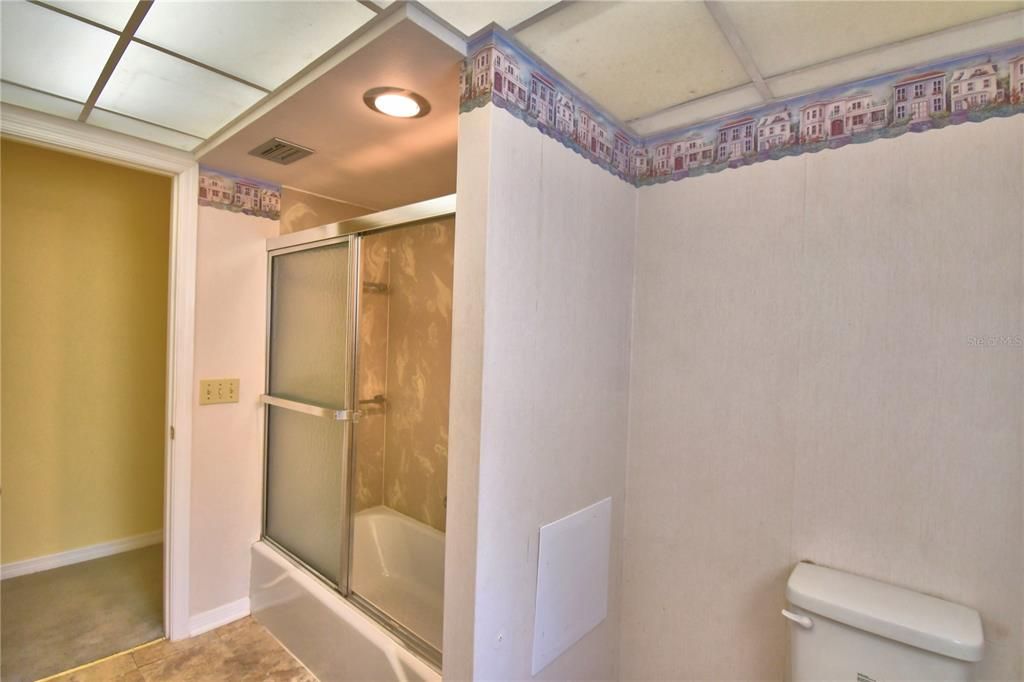 En Venta: $215,000 (3 camas, 2 baños, 1549 Pies cuadrados)