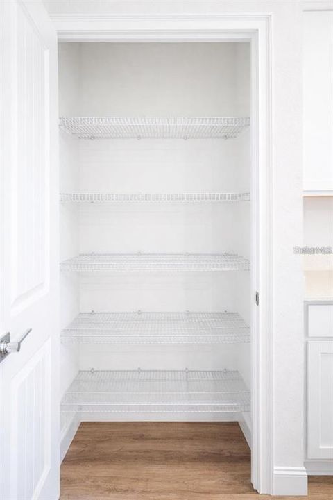 На продажу: $374,900 (3 спален, 2 ванн, 1500 Квадратных фут)