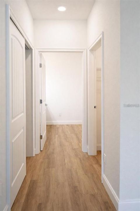 На продажу: $374,900 (3 спален, 2 ванн, 1500 Квадратных фут)