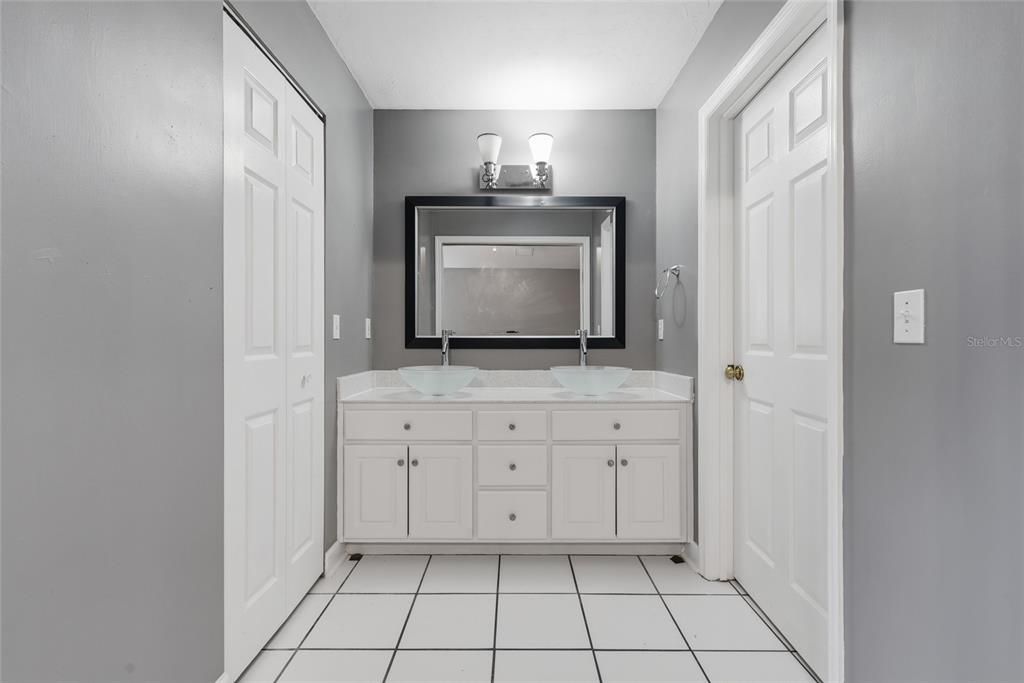 For Sale: $349,000 (3 beds, 2 baths, 1430 Square Feet)