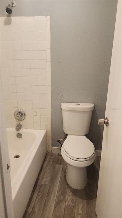 В аренду: $1,400 (2 спален, 2 ванн, 1211 Квадратных фут)