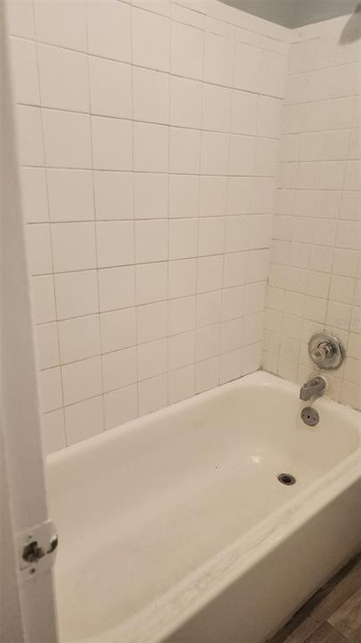 В аренду: $1,400 (2 спален, 2 ванн, 1211 Квадратных фут)