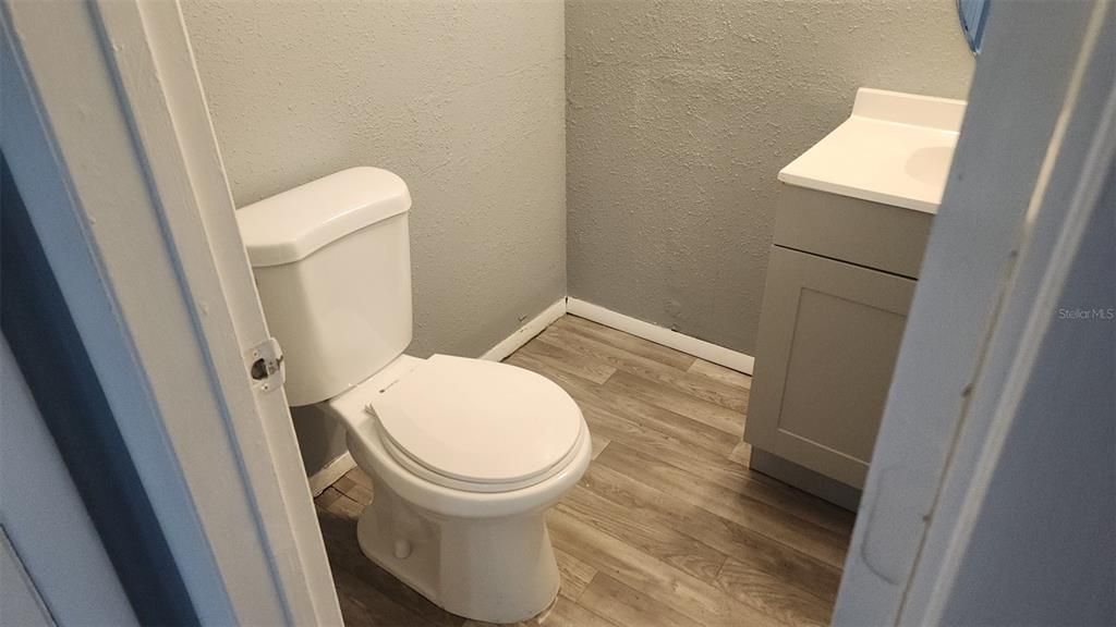 В аренду: $1,400 (2 спален, 2 ванн, 1211 Квадратных фут)