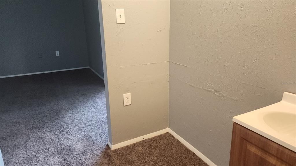 В аренду: $1,400 (2 спален, 2 ванн, 1211 Квадратных фут)