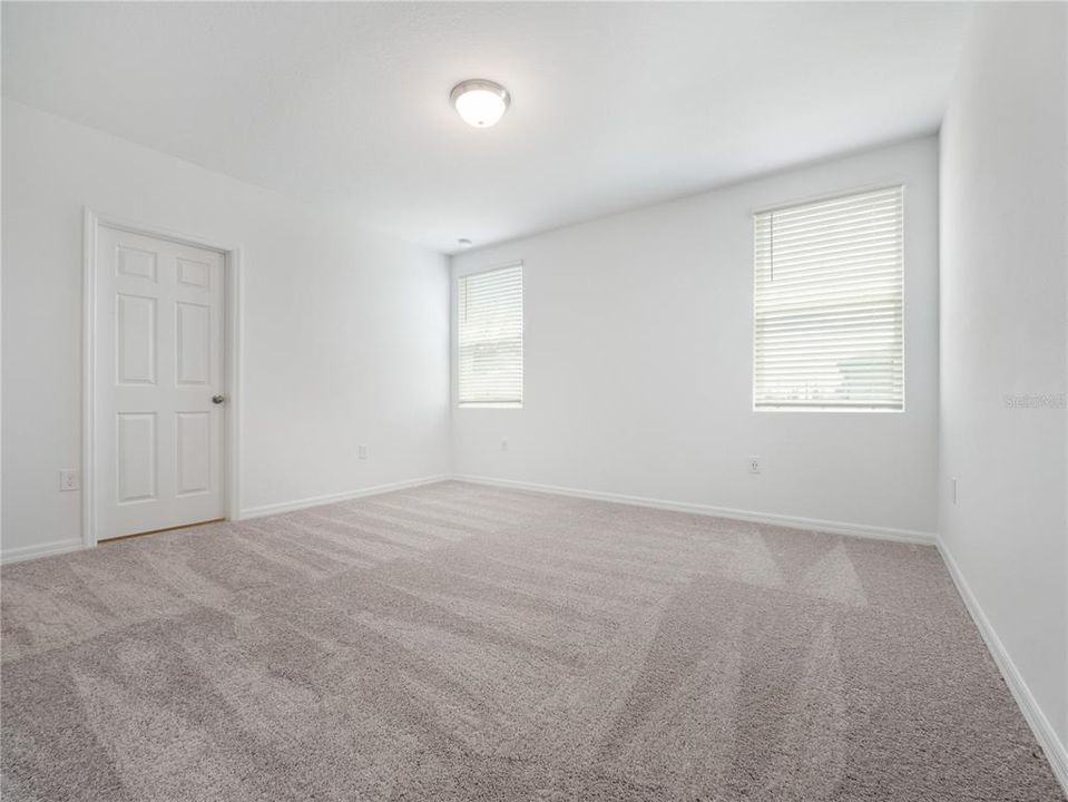 В аренду: $2,000 (3 спален, 2 ванн, 1700 Квадратных фут)