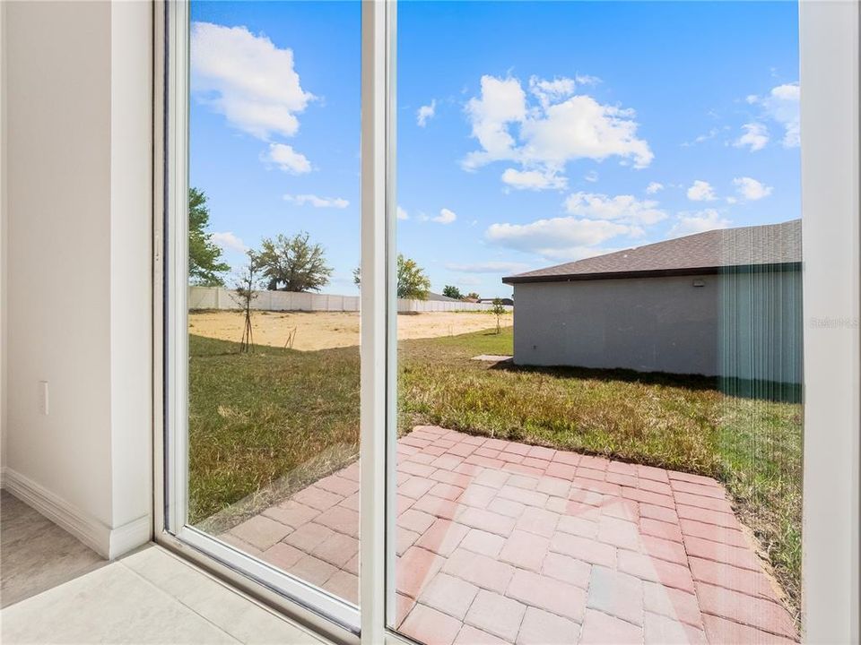 В аренду: $2,000 (3 спален, 2 ванн, 1700 Квадратных фут)